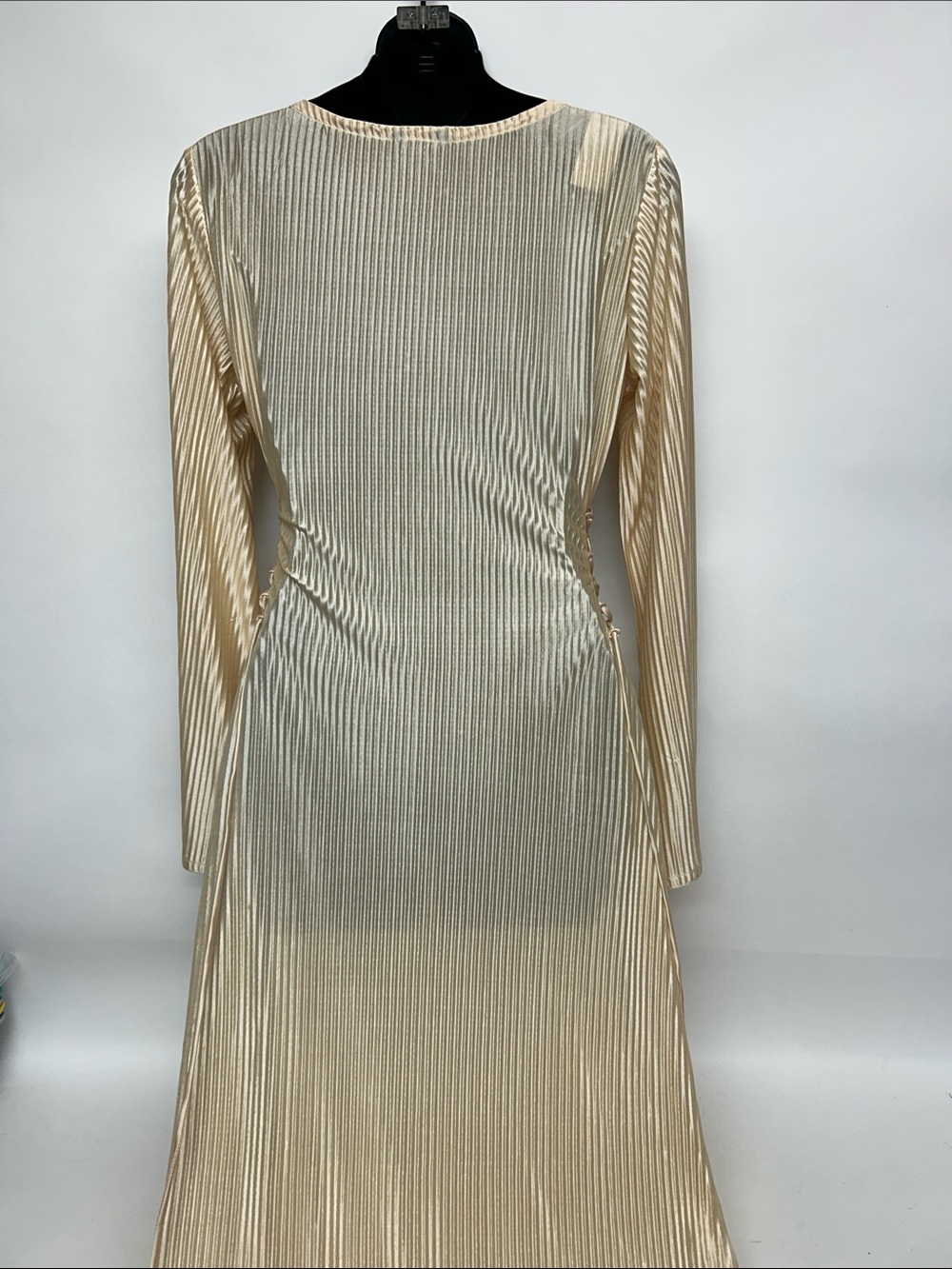 Elegant Cream Pleated Long Sleeve Maxi Dress Podur Size 8 Sexy — image 7 of 8